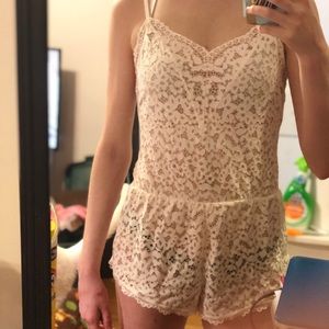 VS Lace ivory/white Romper